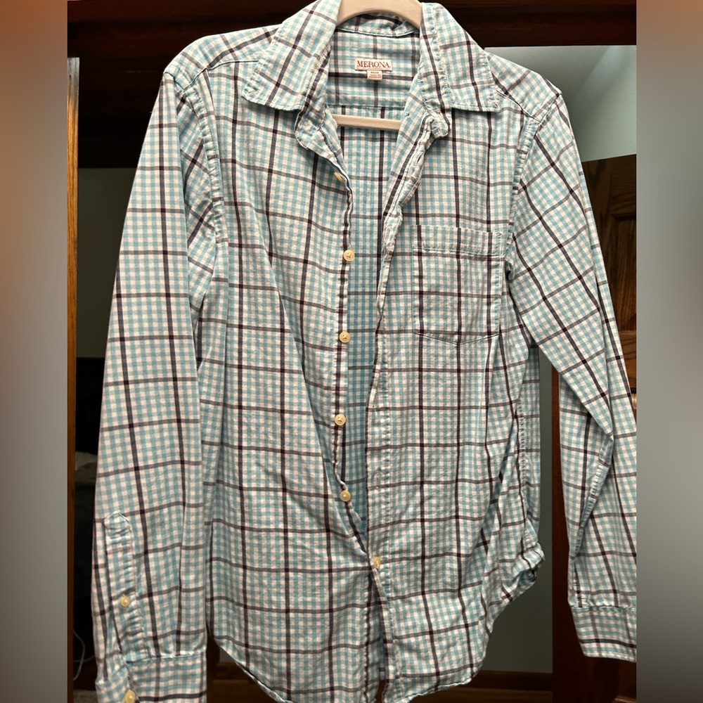 Men’s button down - Picture 2 of 2